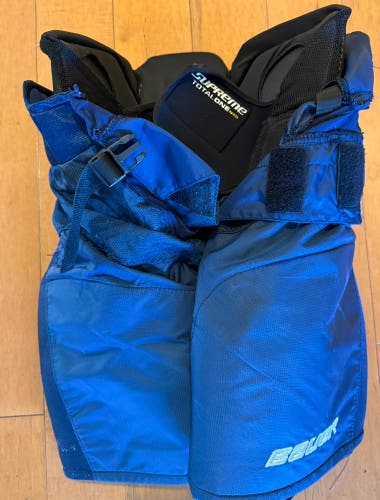 ⁠Bauer Supreme TotalOne NXG Ice Hockey Girdle & Outer Shell Senior Large - Navy⁠ (Used)