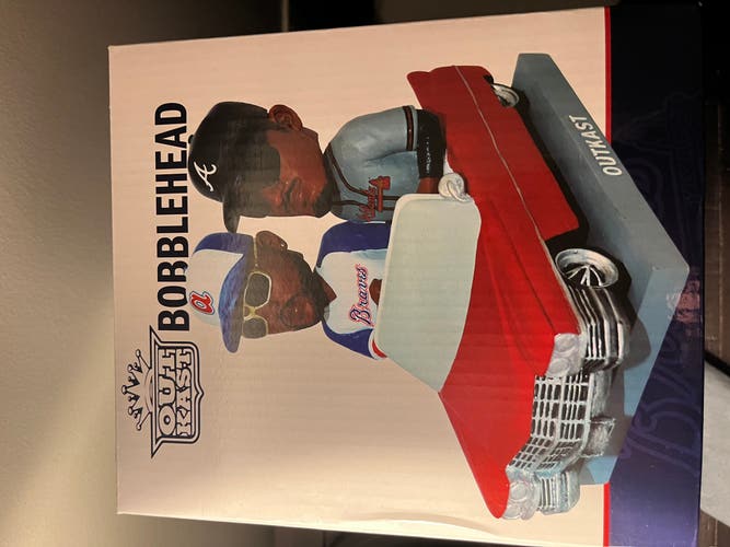 OutKast Car bobblehead