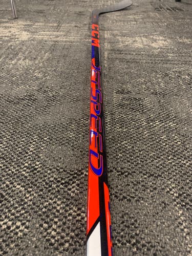 Intermediate CCM JetSpeed FT475 Right Handed Hockey Stick Toe Pattern 55 Flex (Used)