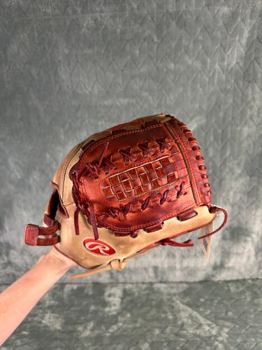 Red Rawlings Liberty Advanced RH Softball Glove 12.5" (Used)