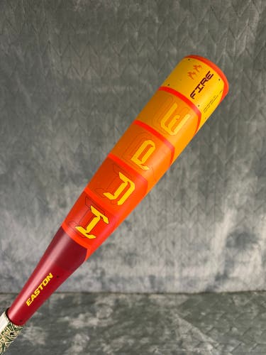 2025 Easton Hype Fire Composite Bat USSSA Certified (-10) Composite 15 oz 25" (Used)