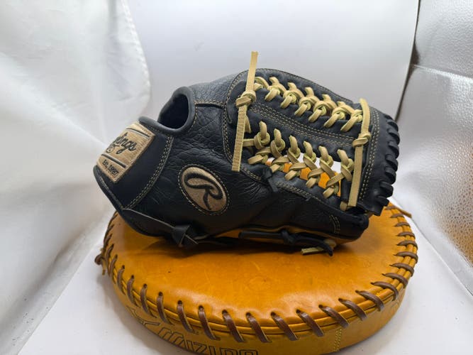 Infield RH Rawlings Heart of the Hide PROR205 Baseball Glove 11.75" (Used)