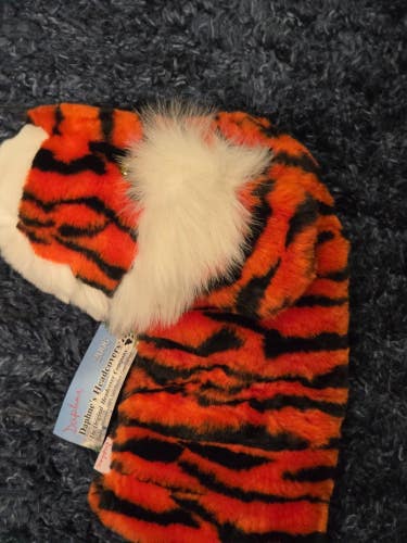 NWT 2006 DAPHNE'S TIGER GOLF CLUB HEAD COVER PERFECT
