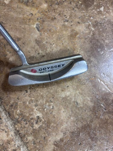 Odyssey DFX Blade Right Handed Putter 35" (Used)