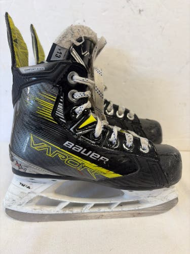 Black Bauer Vapor X4 Hockey Skates 13 (Used)