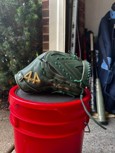 44 Pro Custom RH Pitcher's Baseball Glove 12" (Used)