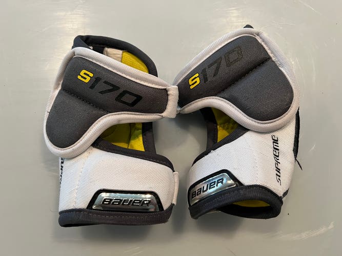 Youth Medium Bauer Supreme S170 Elbow Pads (Used)