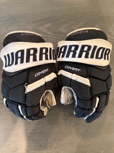 Warrior Covert Pro Wichita Thunder Pro Stock Hockey Gloves 14” Black (Used) 8007