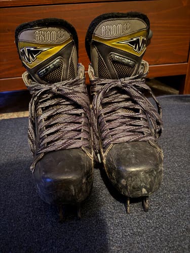 Mission Axiom T8 Inline Skates Regular Width Size 10 (Used)