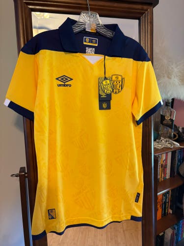 MKE Ankaragücü Umbro Jersey — Small