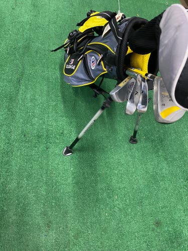 US Kids Golf Clubs | 5 Clubs | Right Handed