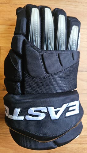 Easton Mako M5 Glove 15" (New) Right Hand Only