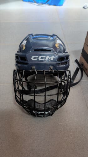 Small CCM Tacks 720 Helmet (Used)