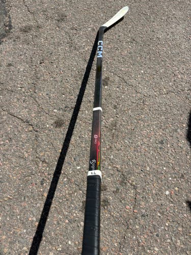 Intermediate CCM JetSpeed FT8 Pro Hockey Stick Right Handed P28+1/4 65 Flex (Used)