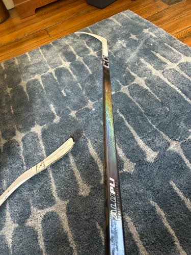 Senior CCM JetSpeed FT8 Pro Right Handed Hockey Stick P28+1/4 65 Flex (Used)