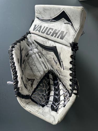 Vaughn Velocity V6 1000 Regular (Used)