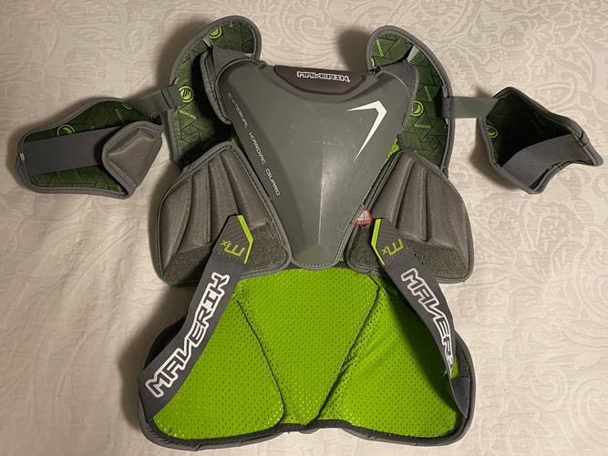 Medium Adult Maverik MX Shoulder Pads (Used)