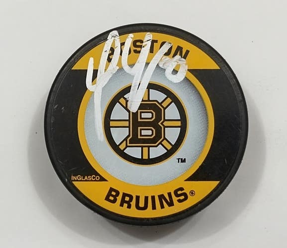 TIM THOMAS Autographed Boston Bruins NHL Signed Hockey Puck