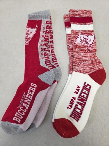 ST9 Mens NFL TAMPA BAY BUCCANEERS Lot of 2 Crew Socks LARGE 8-13 NEW