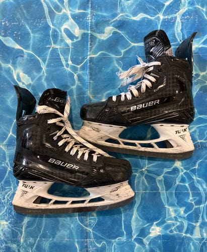 Senior Bauer Supreme Mach Hockey Skates 8 (Used)