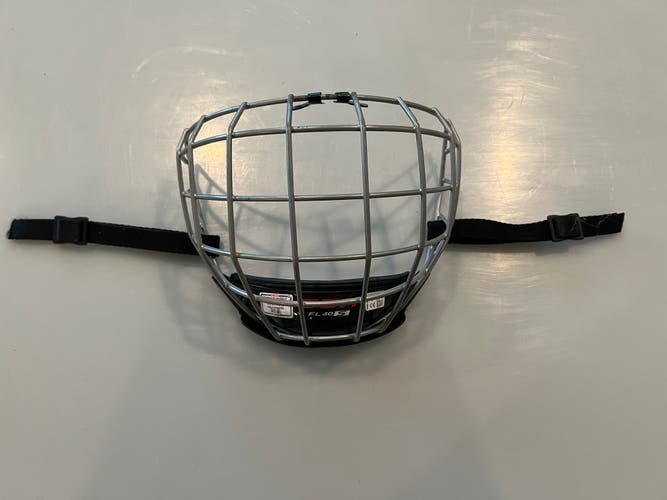 Small CCM FitLite FL40 Full Cage (Used)