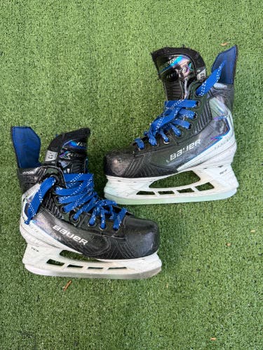 Youth Bauer Vapor Flylite Hockey Skates | Size Y13