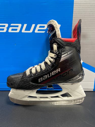 Bauer Vapor X4 Size 4.5 Fit 3 Skates (Used)