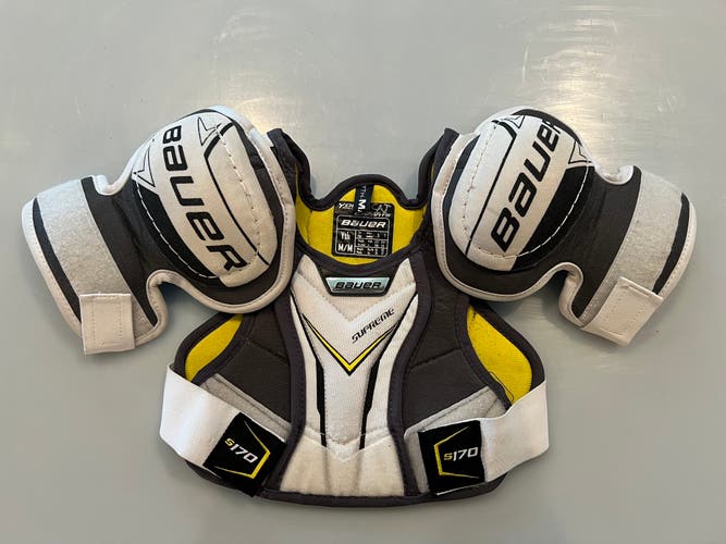 Medium Youth Bauer Supreme S170 Shoulder Pads (Used)