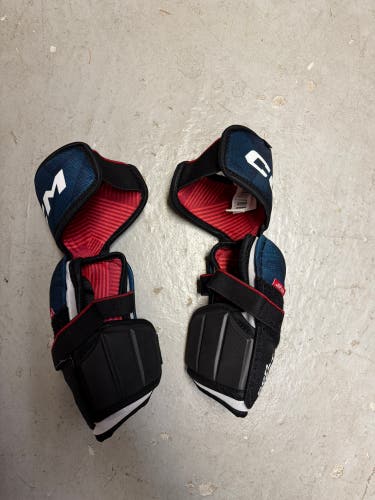Junior Small CCM Next Elbow Pads (Used)