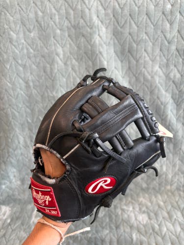 Black Rawlings Gamer XLE RH Infield Baseball Glove 9.5" (Used)