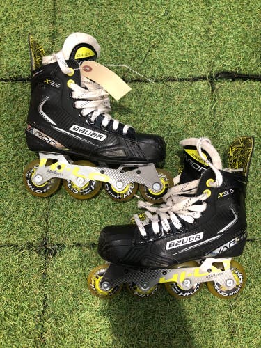 Junior Bauer Vapor X3.5 Inline Skates Regular Width Size 2.5 (Used)