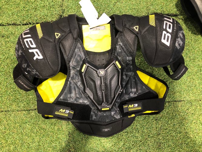 Intermediate Medium Bauer Supreme M3 Shoulder Pads (Used)