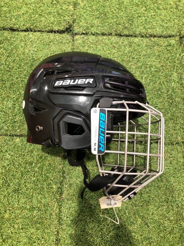 Black Medium Bauer IMS 5.0 Helmet (Used)