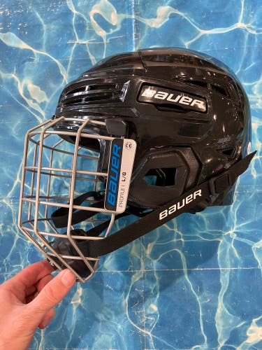 Large Bauer IMS 5.0 Helmet (Used)