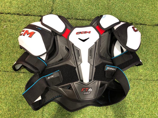 Senior Large CCM JetSpeed FT6 Pro Shoulder Pads (Used)