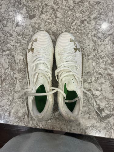 Gold Men's Size M 10.5 (W 11.5) Adult Under Armour Cleats (Used)