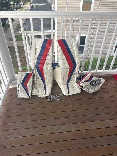 33" 2023 True Catalyst Px3 Regular Goalie Full Set Pro Stock (Used)