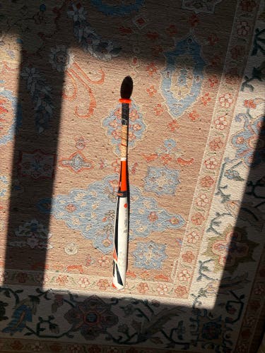 2016 Easton Mako Composite Bat (-11) 30 inches 19 oz (Used)