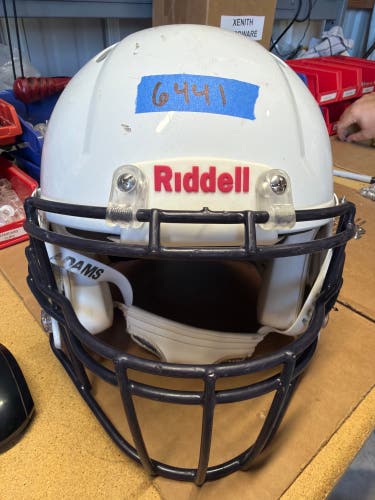 USED RIDDELL SPEED ICON ADULT HELMET - MEDIUM  - WHITE METALLIC