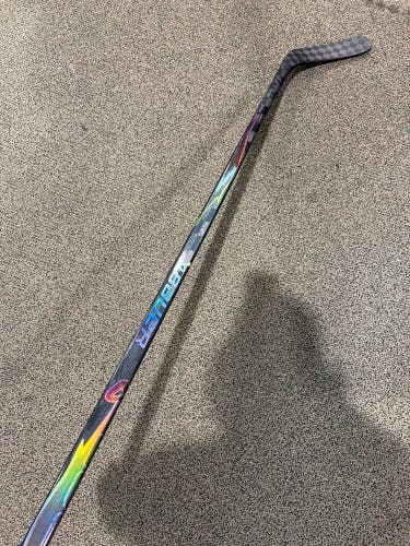 Senior Bauer Vapor Flylite Hockey Stick Right Handed P88 77 Flex Pro Stock (Used)