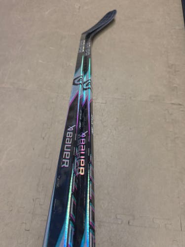 Senior Bauer Proto2 Right Hand Hockey Stick P28 70 Flex (New) - 2 pack bundle