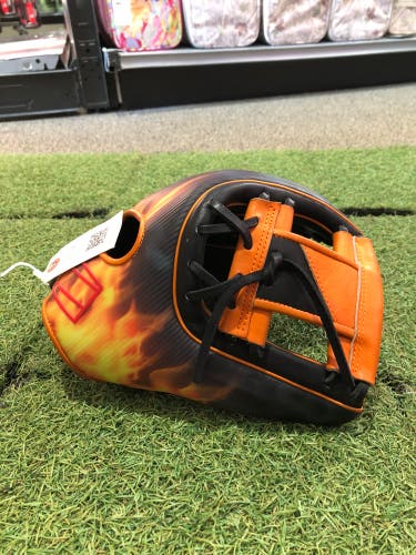 Rawlings REV1X RH Baseball Glove 11.75" | May 2025 GOTM (Used)