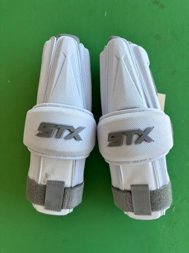 Medium Adult STX Stallion 1k Arm Pads