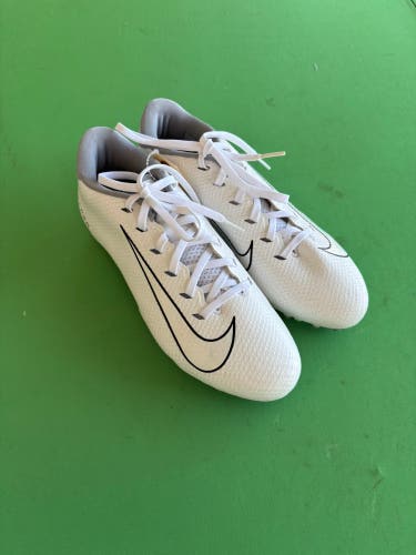 Adult Nike Vapor Low Cleats | Size M 7.5 (W 8.5)