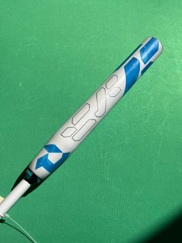 2023 DeMarini CF Composite Bat (-11) Composite 21 oz 32" (Used)