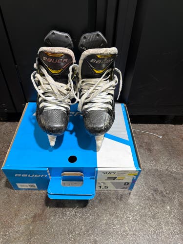 Bauer Supreme 3S Pro Junior Hockey Skates Size 1.5