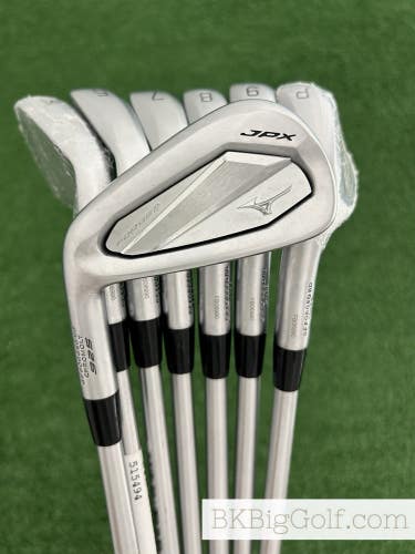 NEW / Mint LH Mizuno JPX 925 Forged Iron Set 4-P / KBS Tour C-Taper Lite