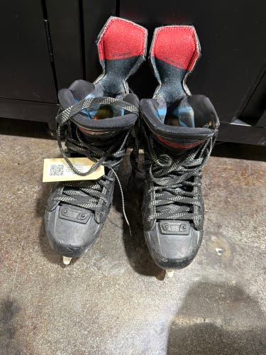 CCM JetSpeed Vibe Intermediate Hockey Skates | Size 5.5