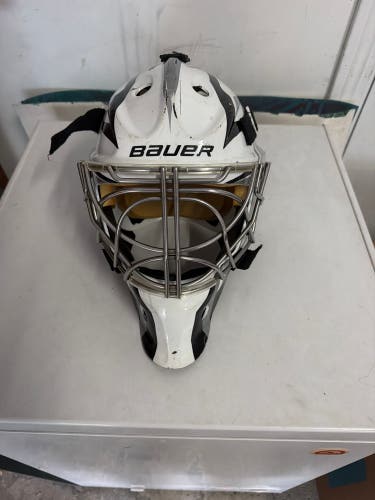 Intermediate Bauer Goalie Mask (Used)