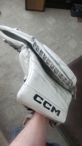 580 GR CCM EFlex 7 Pro Glove catcher